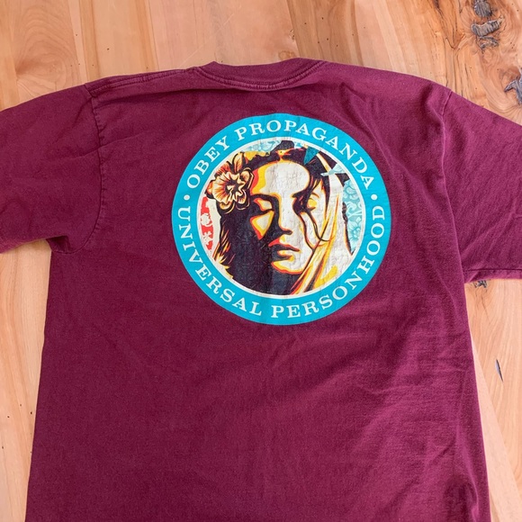 Obey propaganda T-shirt wine - Picture 2 of 5
